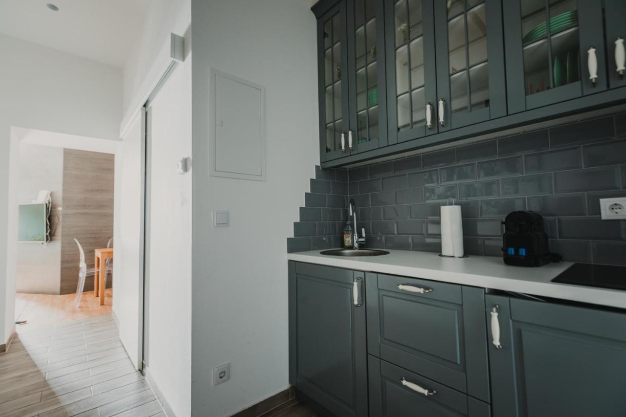 Zeus Design Apartments Lovely Home Вена Экстерьер фото